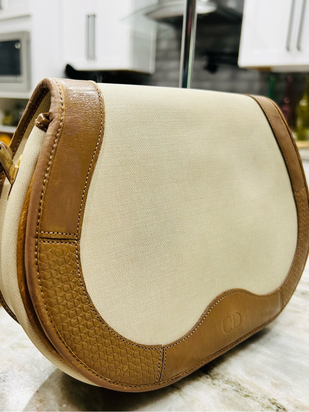 Christian Dior Cream and Brown Crossbody Saddle Bag - Picture 4 of 13